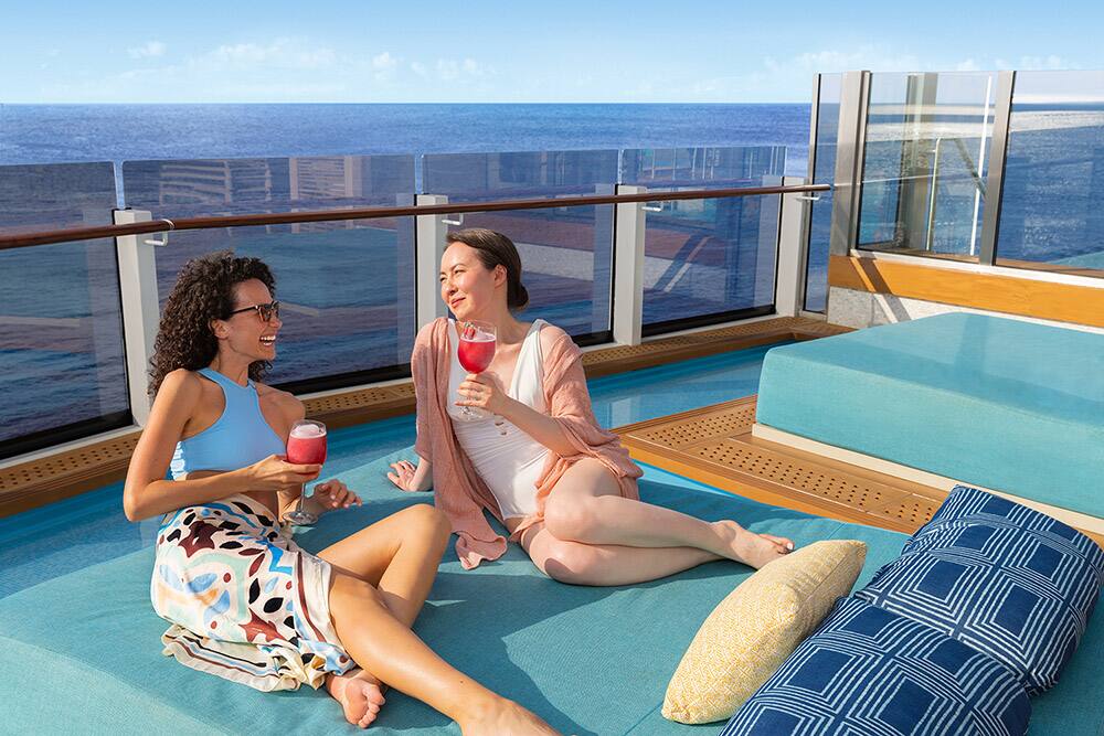Infinity Beach on Norwegian Prima