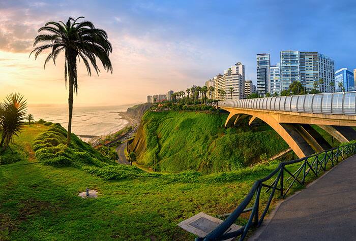 Villena Bridge, Lima