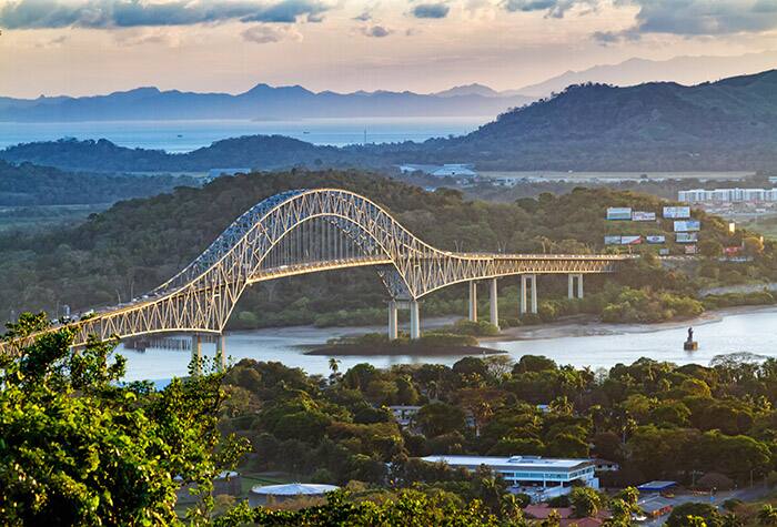 Panama Canal Cruise and Hotel Package