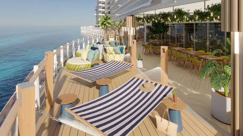 Indulge Outdoor Lounge