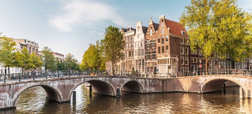 10-Day Northern Europe from Reykjavik to London: Iceland, Norway & Belgium