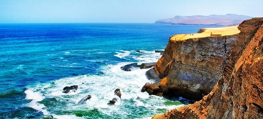 17-Day South America Explorer from Santiago to Miami: Peru, Chile & Mexico