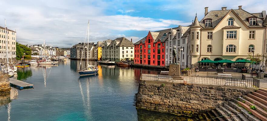 12-Day Iceland from Portsmouth To Reykjavik: Norway & Iceland