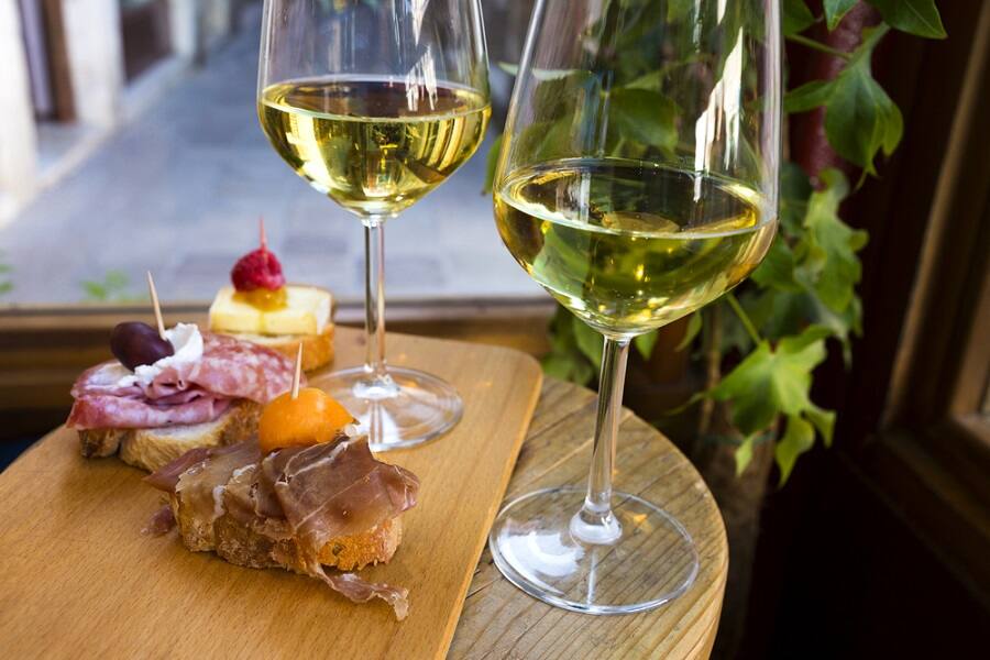8 Must-Try Dishes for Your Italy Cruise with Norwegian