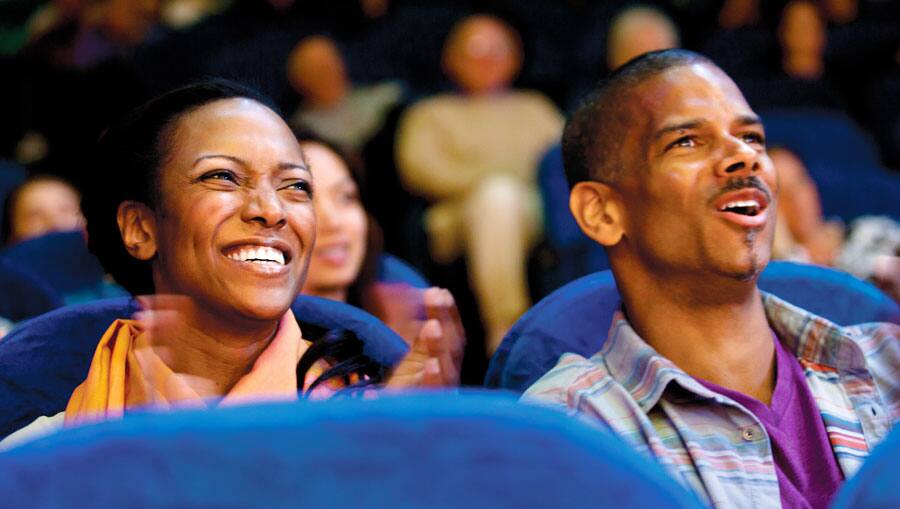 Enjoy Topnotch Standup