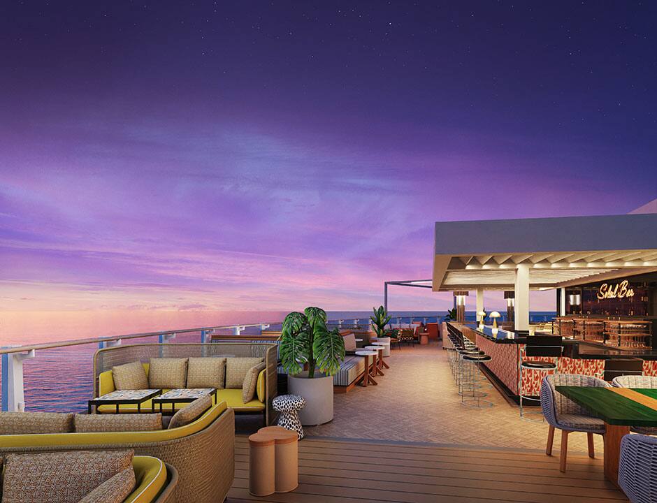 Indulge Outdoor Lounge