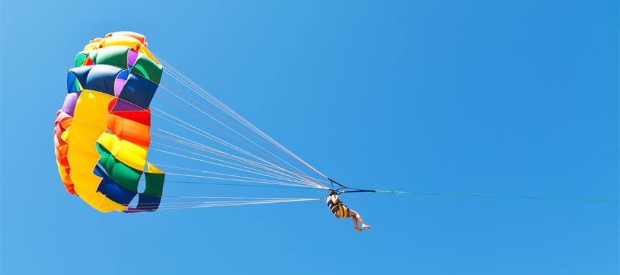 Parasailing on your Panama Canal cruise
