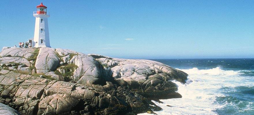 /sites/default/files/HAL_15_PeggysCoveLighthouseRoute1.jpg