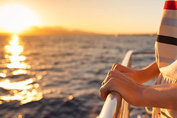 Captain Zodiac Raft on your Hawaii cruise