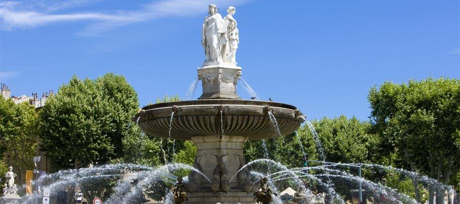 Cruise to Fountain at La Rotonde