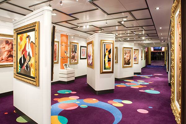 cruise art gallery