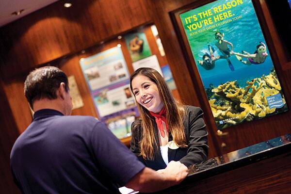 Shore Excursion Desk