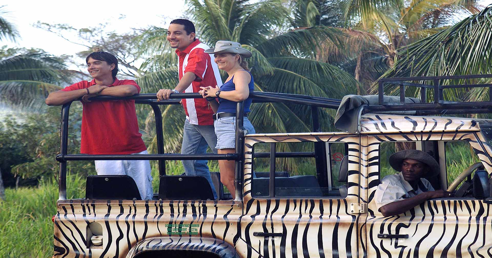 4X4 Safari To Dunns River Falls 