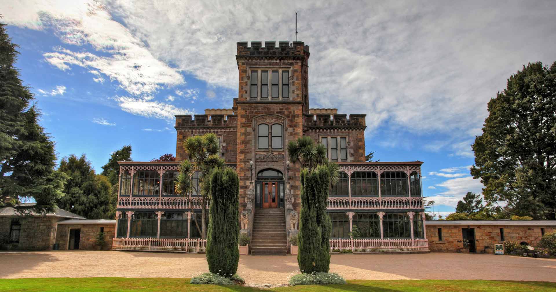 Dunedin Peninsula – Wildlife & Larnach Castle