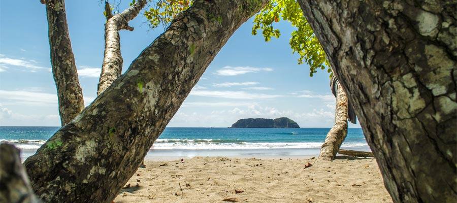 Manuel Antonio Public Beach on a Puntarenas cruise