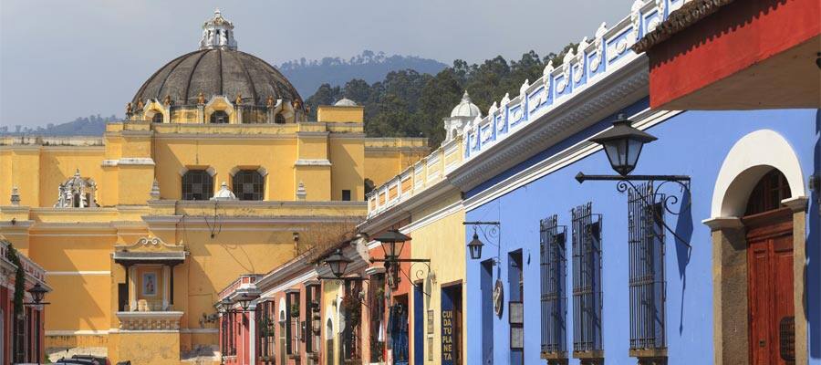 Colonial buildings on a Panama Canal cruise