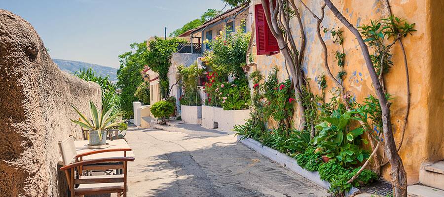 Beautiful streets in Athens 