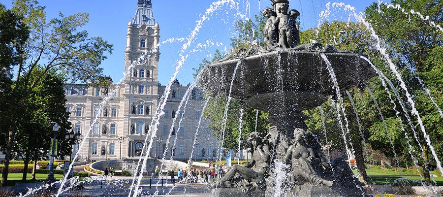 Architectural wonders on your cruise to Quebec 