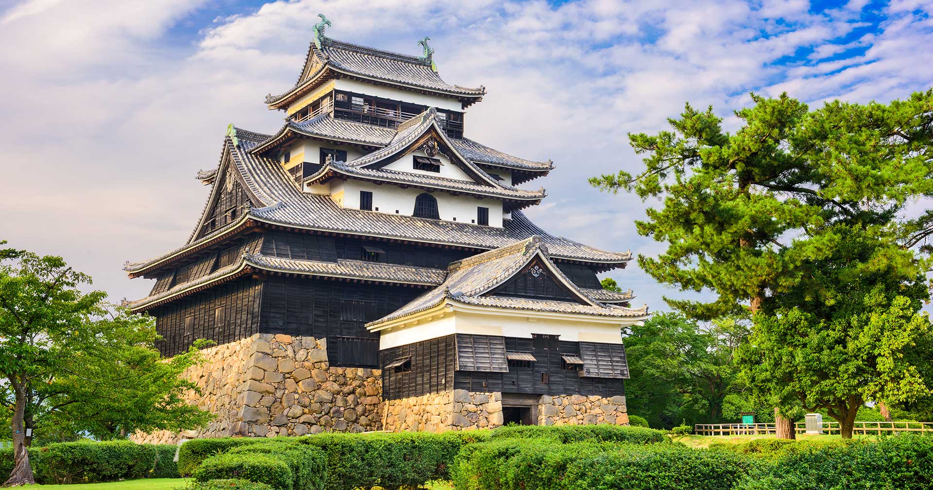 Matsue Castle & Yushien Garden