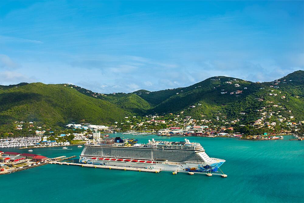 2025 Caribbean Cruises: Visit Puerto Plata, St. Thomas & Aruba
