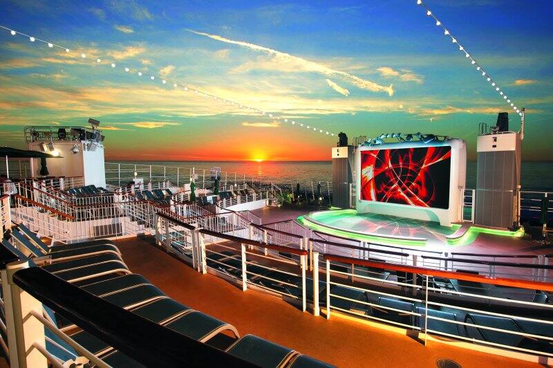 Spice H2O on Norwegian Bliss is an Adults-Only Oasis